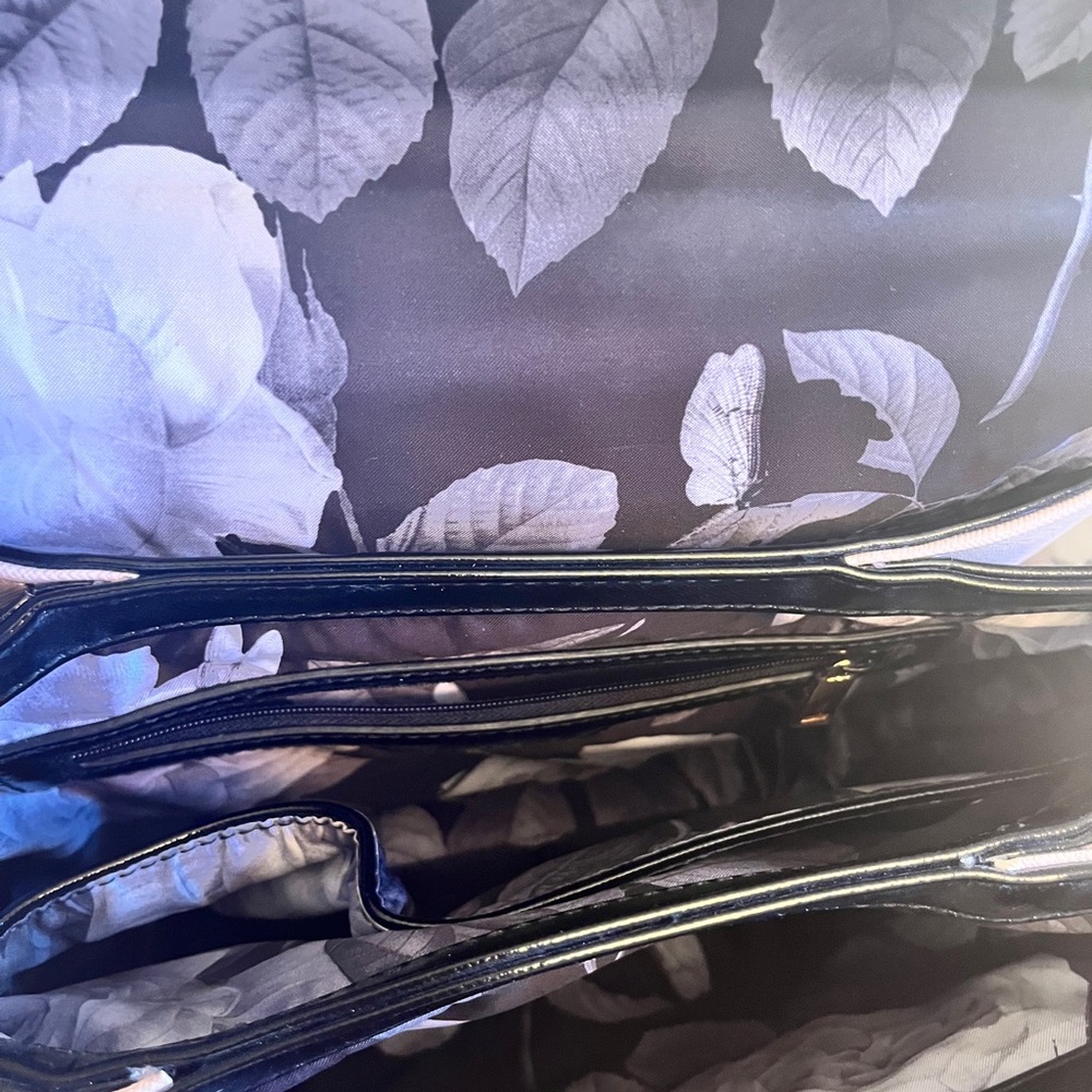 Ted Baker London Blush Pink & Black Structured Top-Handle/Crossbody Bag (EUC) - Picture 13 of 16